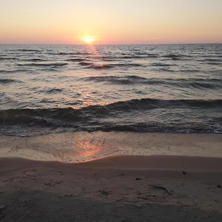 Privatus Namelis Juros G. 61 *