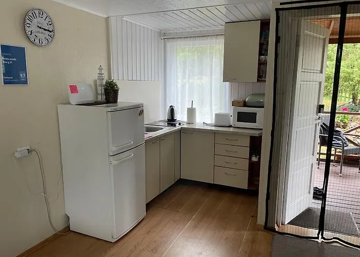 Privatus Namelis Juros G. 61 *